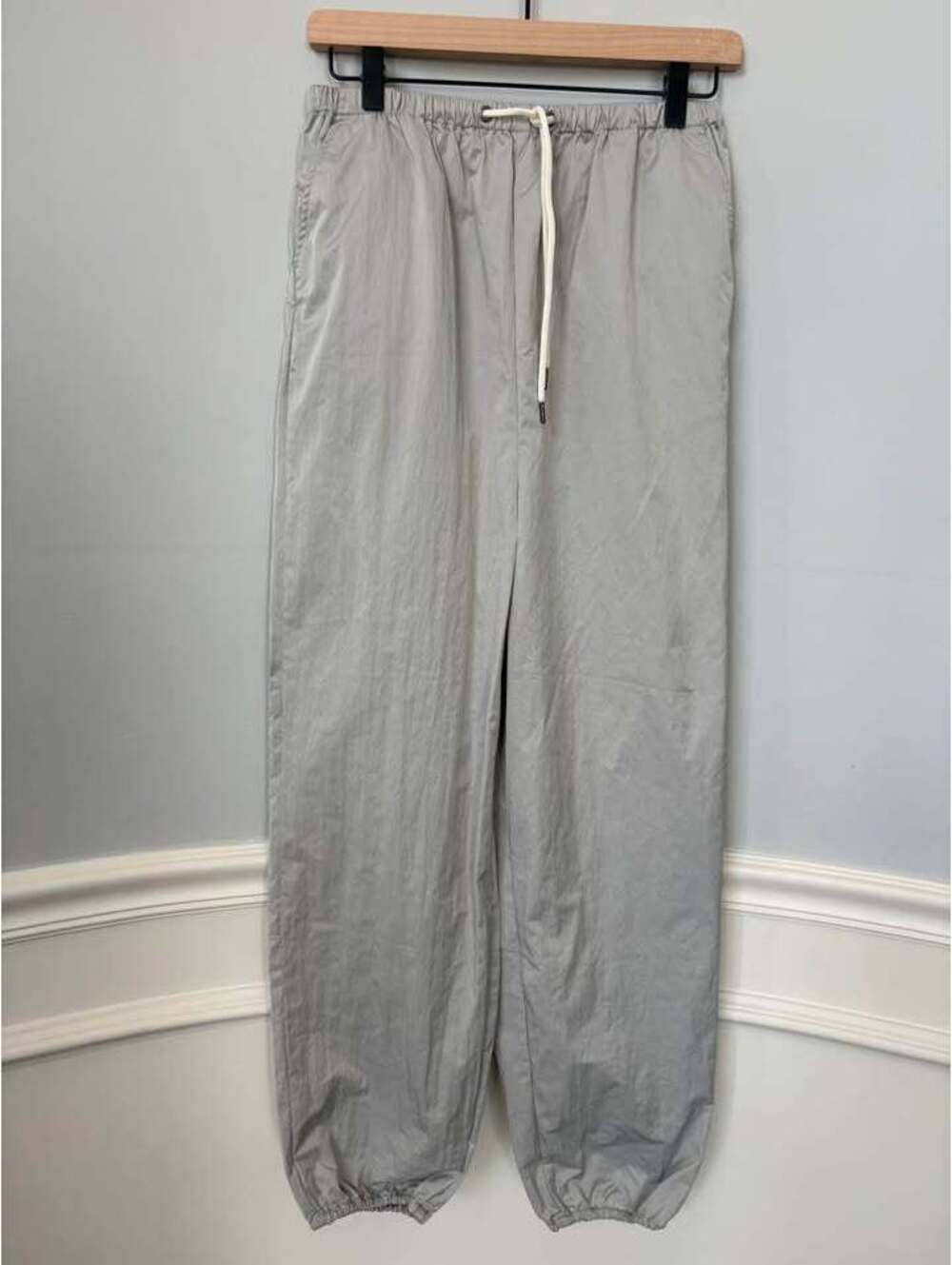 Urban Outfitters Silence + Noise Parachute Pants NWOT - Medium